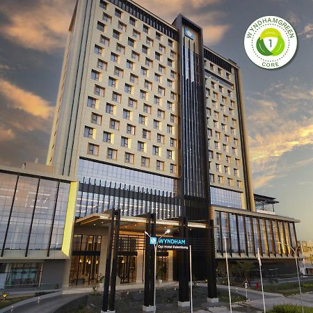Wyndham Opi Hotel Palembang Eksteriør billede