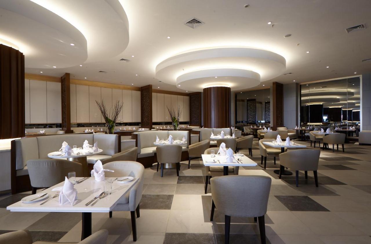 Wyndham Opi Hotel Palembang Eksteriør billede