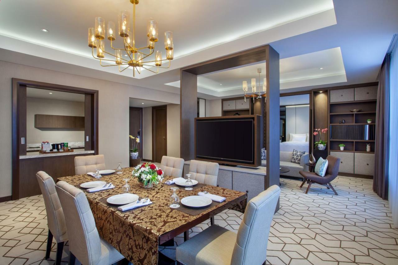 Wyndham Opi Hotel Palembang Eksteriør billede