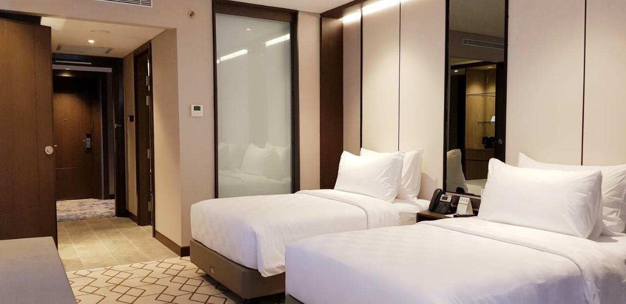 Wyndham Opi Hotel Palembang Eksteriør billede